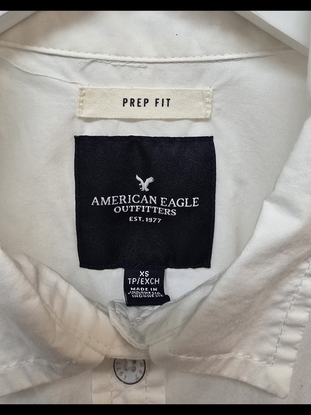 American Eagle Outfitters White Prep Fit Button-Up Shirt